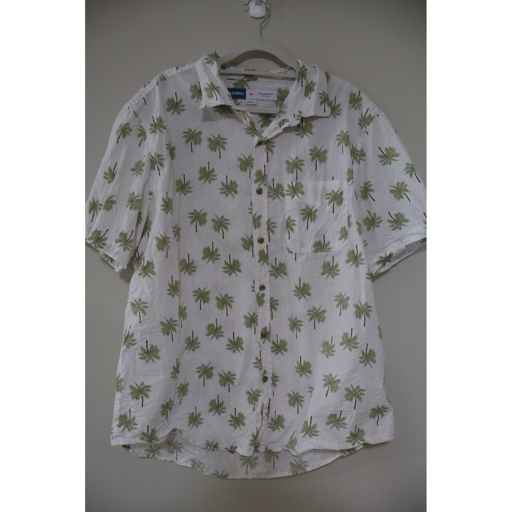 Tropical Beach Summer Old Navy Everyday Shirt XL White Palm Tree Button Down